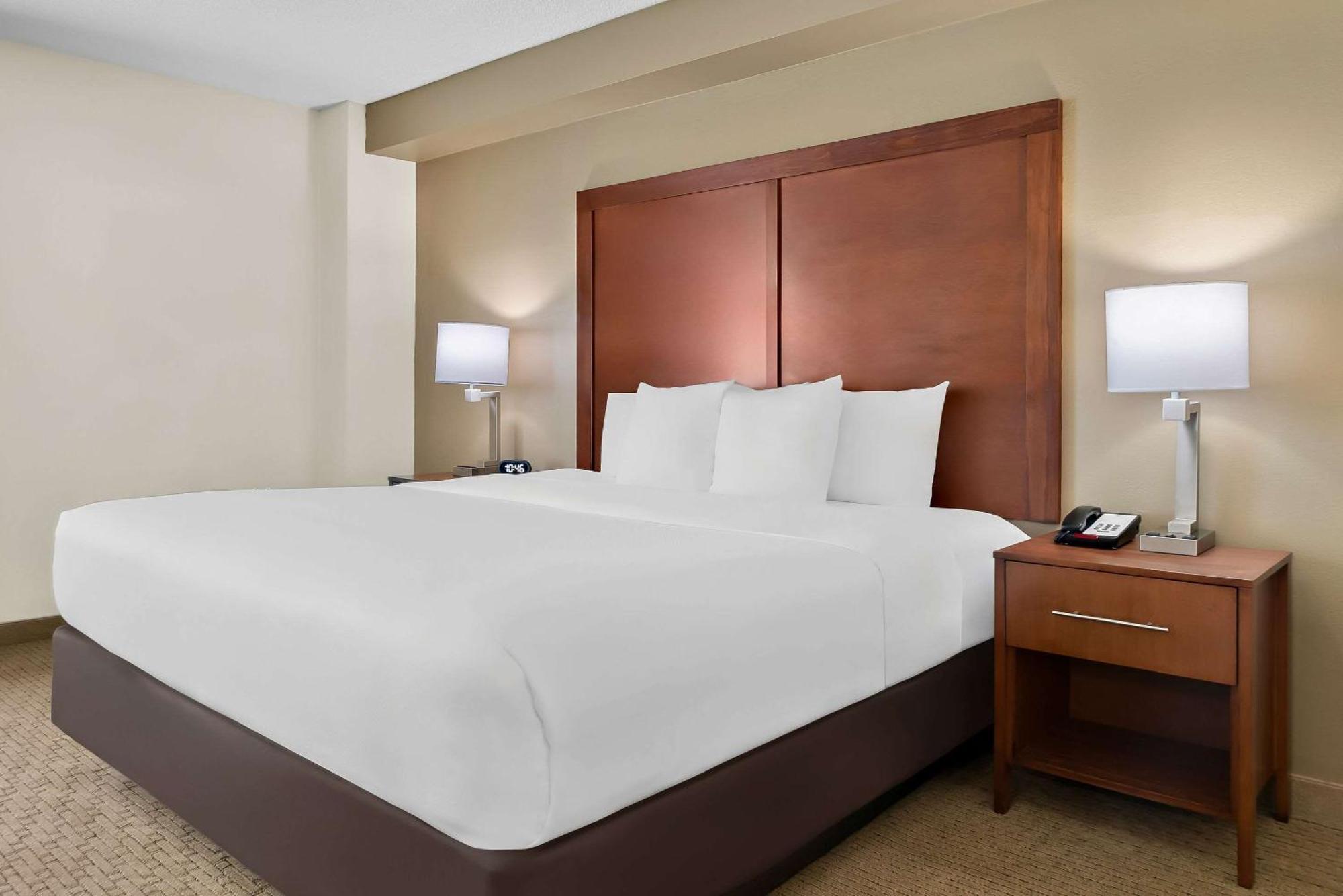 Comfort Inn & Suites Taylor Zewnętrze zdjęcie